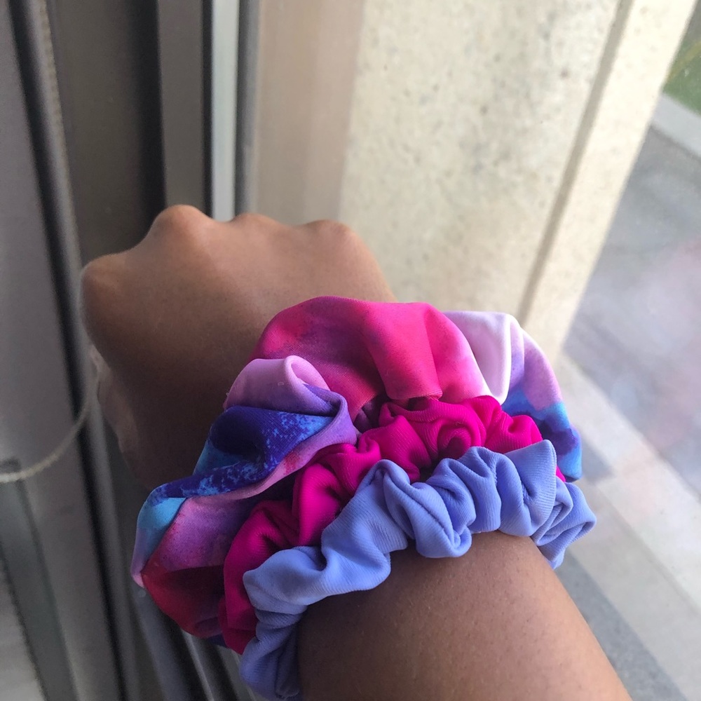 NEW 3 Piece Scrunchie Set